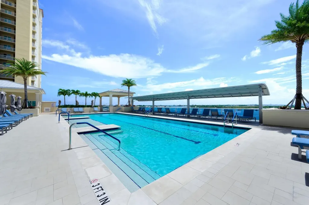 2650 Lake Shore Drive Riviera Beach FL 33404