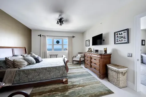 2650 Lake Shore Drive Riviera Beach FL 33404