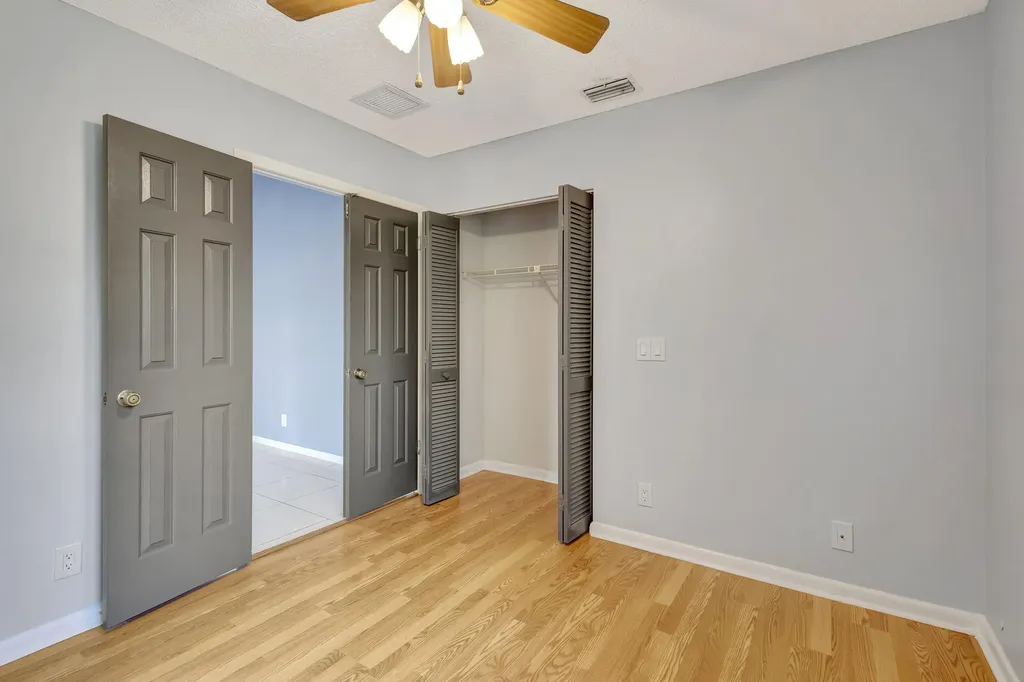 4385 Willow Brook Circle West Palm Beach FL 33417