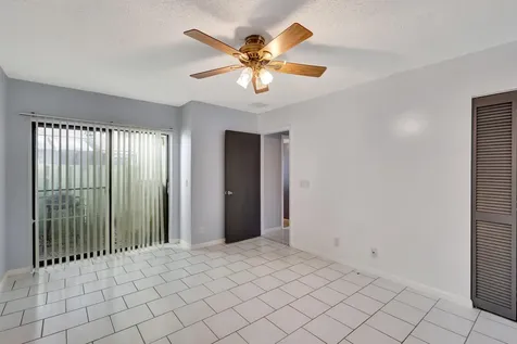 4385 Willow Brook Circle West Palm Beach FL 33417