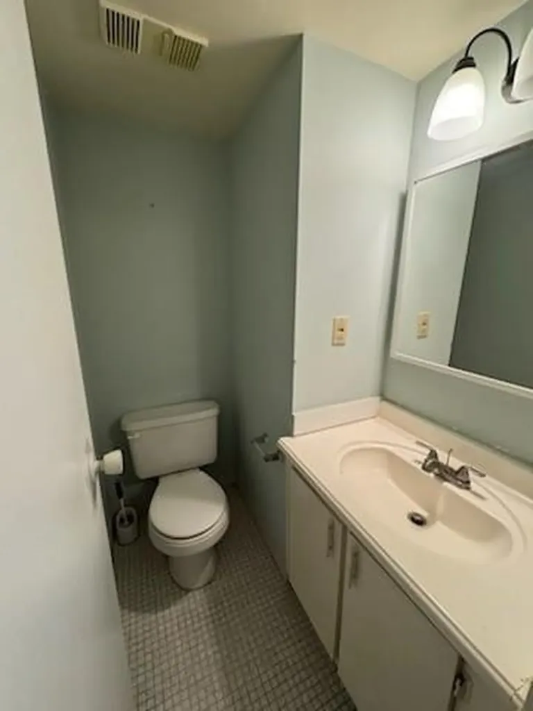 4384 NW 9th Avenue Pompano Beach FL 33064