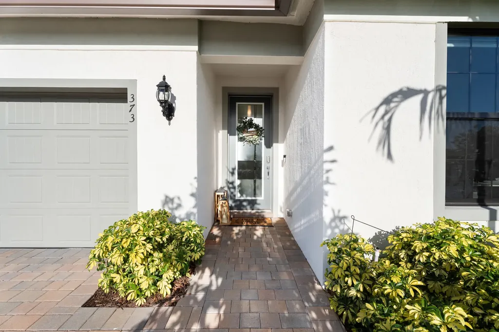 373 SE Filoli Drive Port St Lucie FL 34984