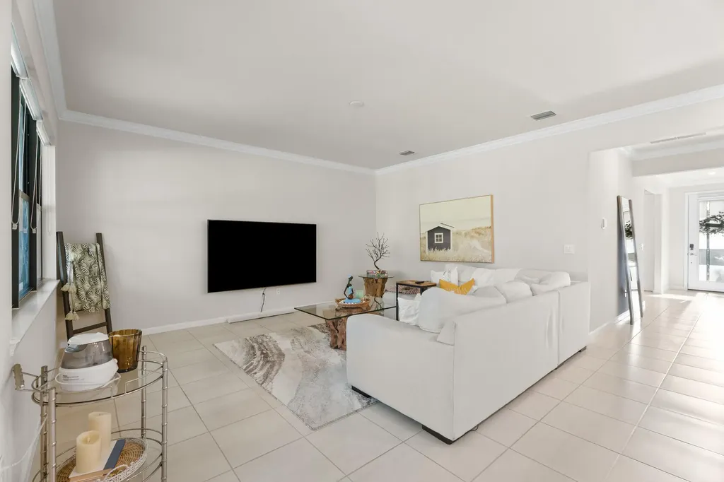 373 SE Filoli Drive Port St Lucie FL 34984