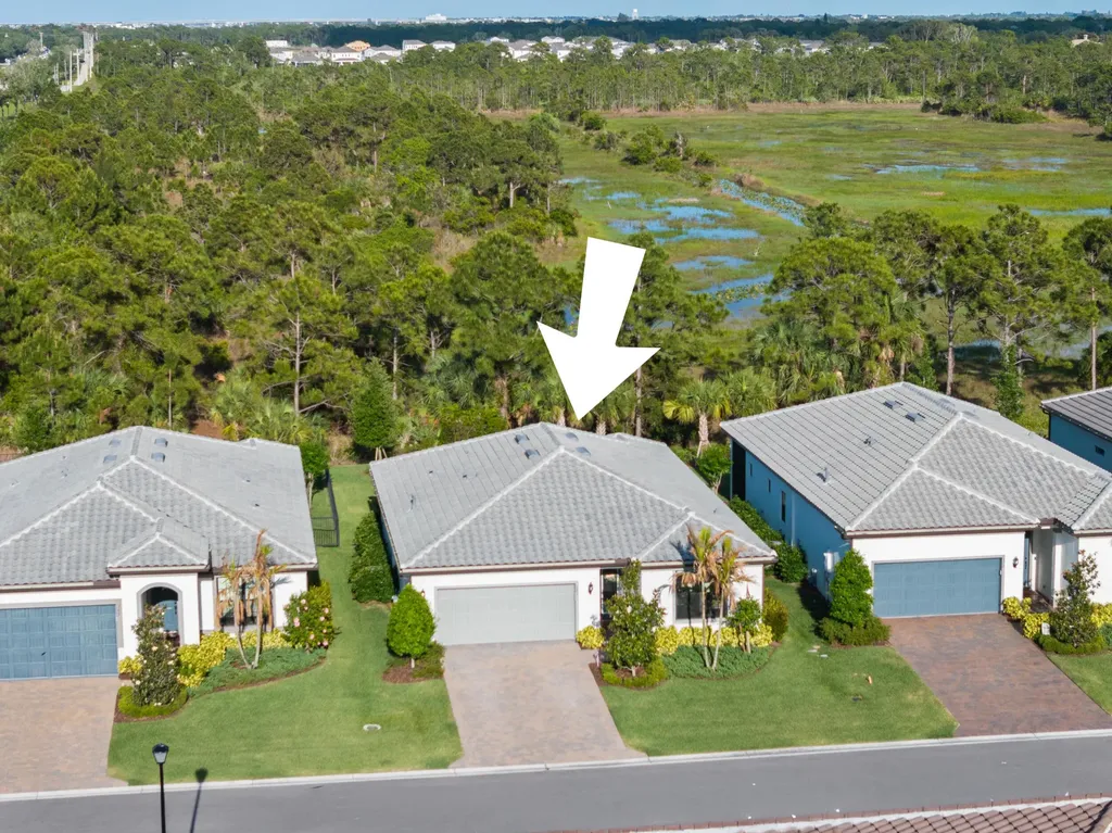 373 SE Filoli Drive Port St Lucie FL 34984