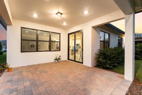 373 SE Filoli Drive Port St Lucie FL 34984
