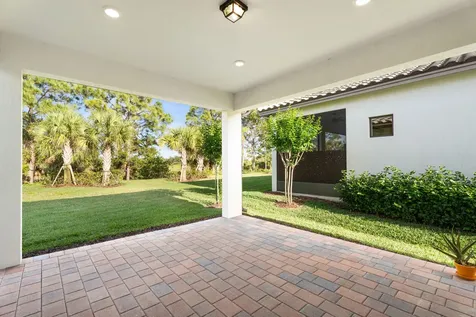 373 SE Filoli Drive Port St Lucie FL 34984