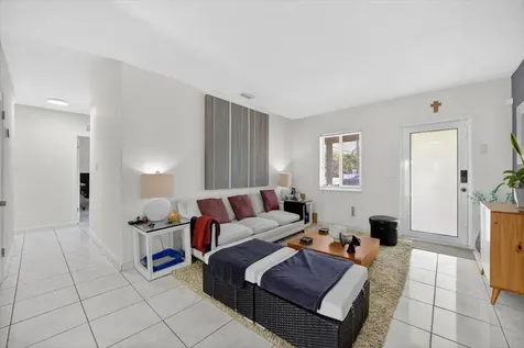 995 NE 156th Terrace North Miami Beach FL 33162