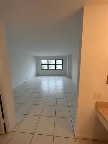 1800 S Ocean Boulevard Lauderdale By The Sea FL 33062