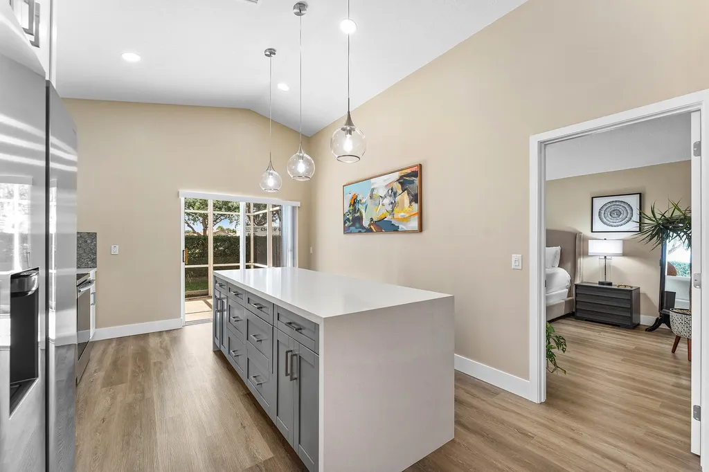 7398 Granville Avenue Boynton Beach FL 33437