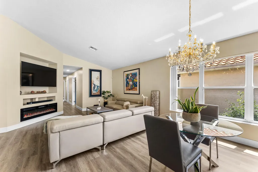 7398 Granville Avenue Boynton Beach FL 33437
