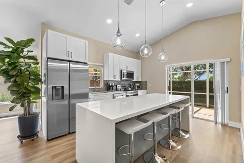 7398 Granville Avenue Boynton Beach FL 33437