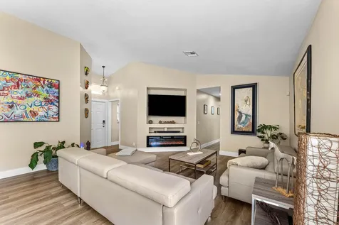 7398 Granville Avenue Boynton Beach FL 33437