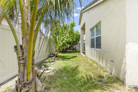 10720 Oak Bend Way Wellington FL 33414