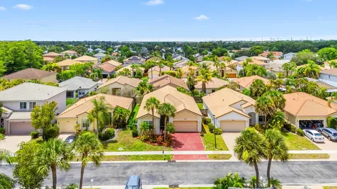 10720 Oak Bend Way Wellington FL 33414
