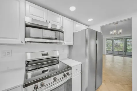 3099 NW 48th Avenue Lauderdale Lakes FL 33313