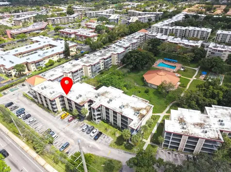 3099 NW 48th Avenue Lauderdale Lakes FL 33313
