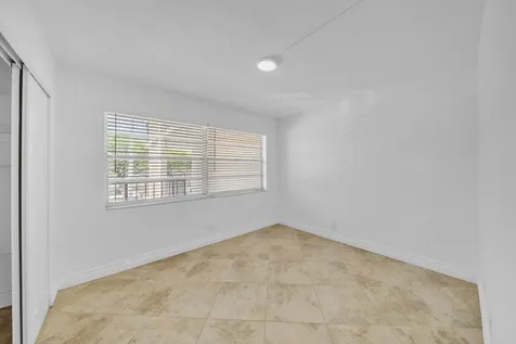 3099 NW 48th Avenue Lauderdale Lakes FL 33313