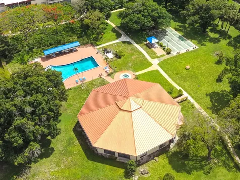 3099 NW 48th Avenue Lauderdale Lakes FL 33313
