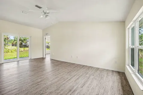 1031 S Bronze Court Labelle FL 33935