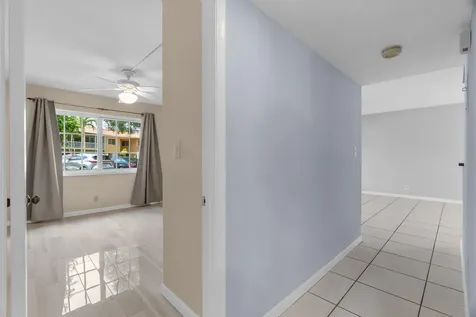 1940 NE 2nd Avenue Wilton Manors FL 33305