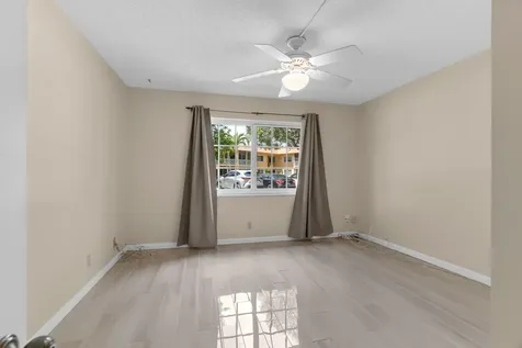 1940 NE 2nd Avenue Wilton Manors FL 33305