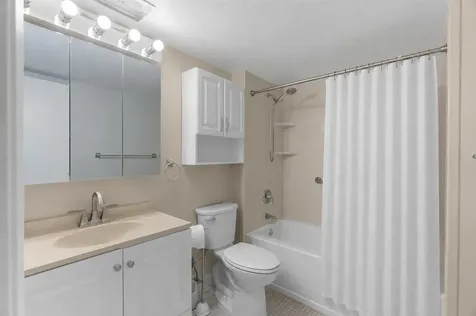 1940 NE 2nd Avenue Wilton Manors FL 33305