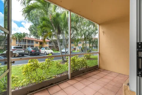 1940 NE 2nd Avenue Wilton Manors FL 33305