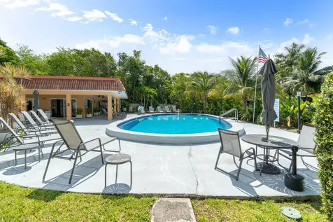 1940 NE 2nd Avenue Wilton Manors FL 33305