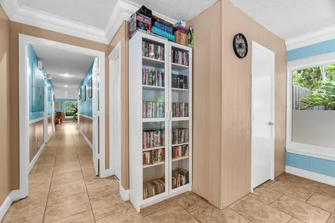 1940 NE 2nd Avenue Wilton Manors FL 33305