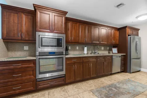 1940 NE 2nd Avenue Wilton Manors FL 33305