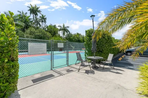 1940 NE 2nd Avenue Wilton Manors FL 33305