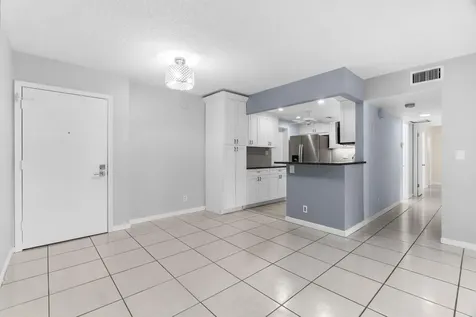 1940 NE 2nd Avenue Wilton Manors FL 33305
