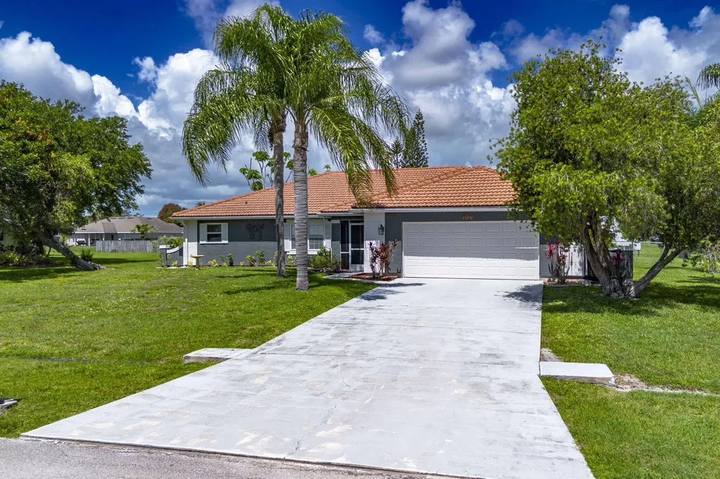2144 SE Elmhurst Road Port St Lucie FL 34952