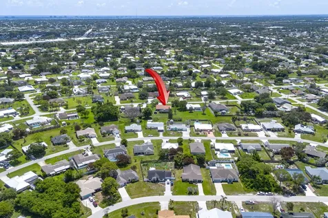 2144 SE Elmhurst Road Port St Lucie FL 34952