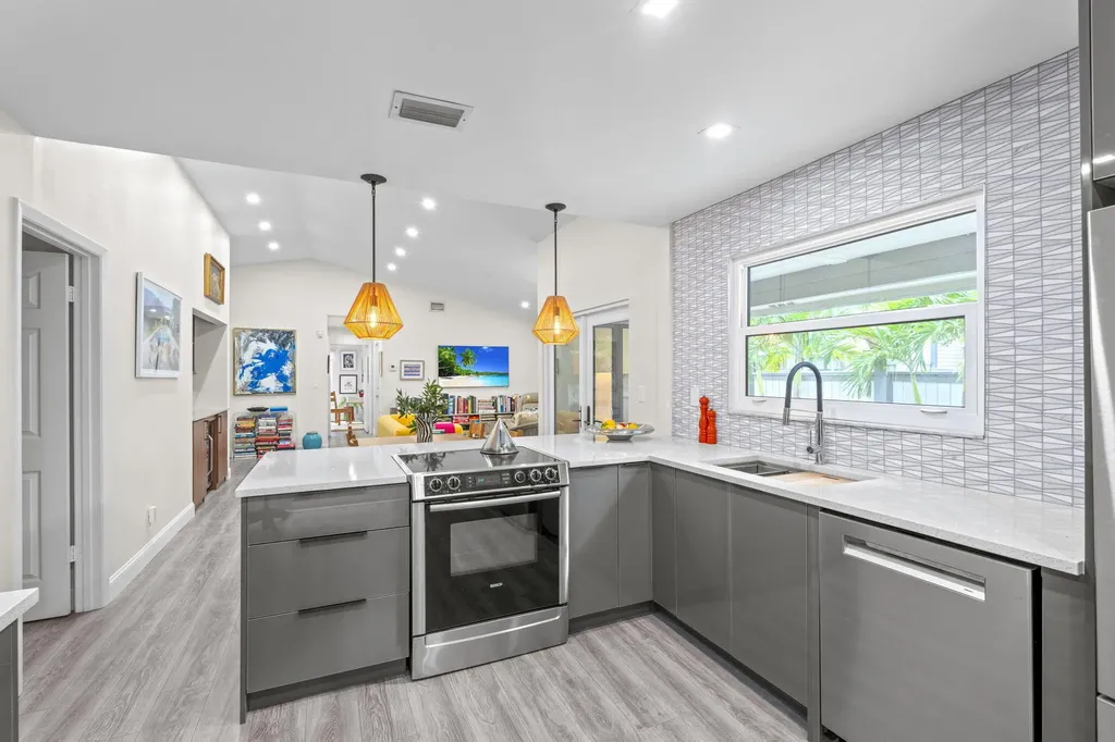 2474 Bedford Mews Drive Wellington FL 33414
