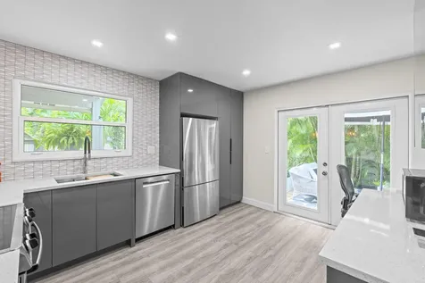 2474 Bedford Mews Drive Wellington FL 33414