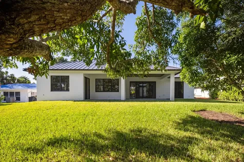 513 SW South Carolina Drive Stuart FL 34994