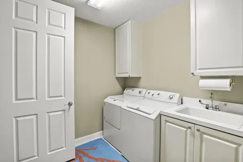 26 Harbour Isle Drive W Fort Pierce FL 34949