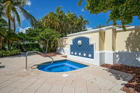 26 Harbour Isle Drive W Fort Pierce FL 34949