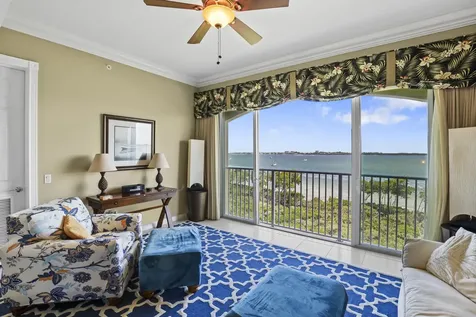 26 Harbour Isle Drive W Fort Pierce FL 34949