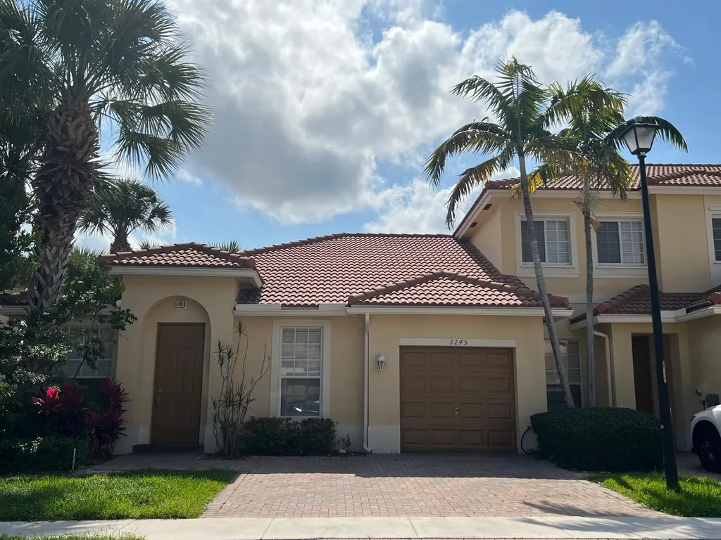 3245 NW 31st Terrace Oakland Park FL 33309