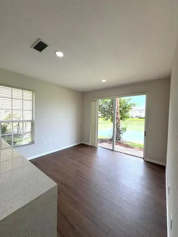 3245 NW 31st Terrace Oakland Park FL 33309