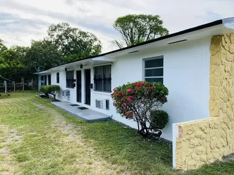 37-39 NW 64th Terrace Miami FL 33150