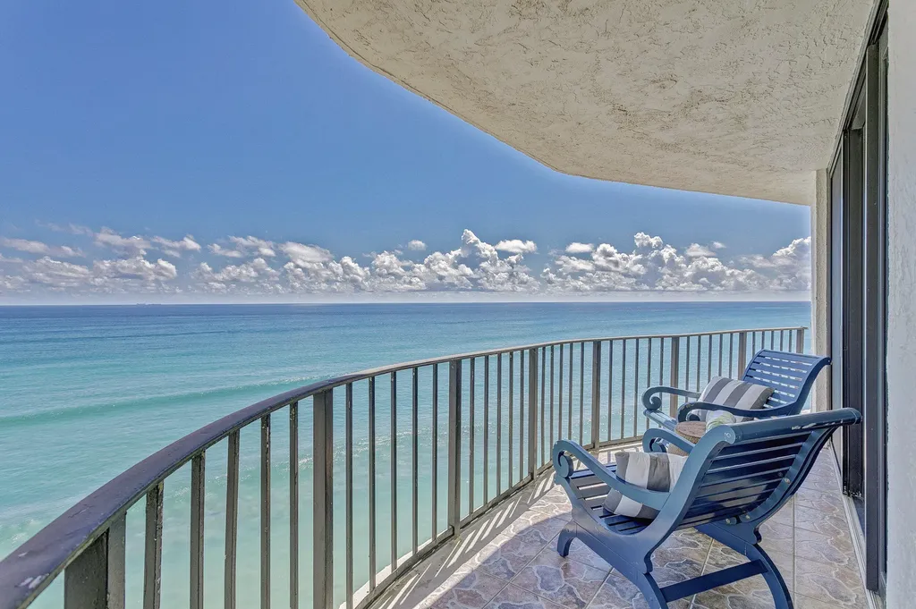 5420 N Ocean Drive Riviera Beach FL 33404