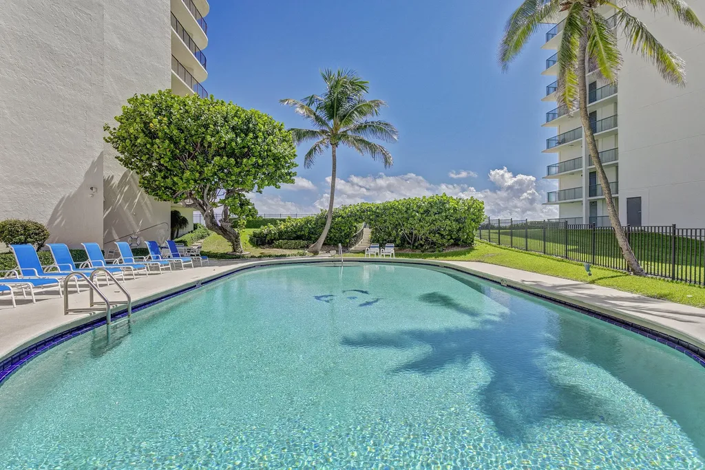 5420 N Ocean Drive Riviera Beach FL 33404