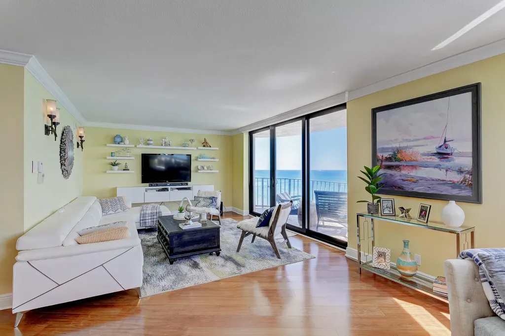 5420 N Ocean Drive Riviera Beach FL 33404