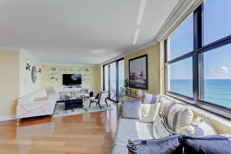 5420 N Ocean Drive Riviera Beach FL 33404