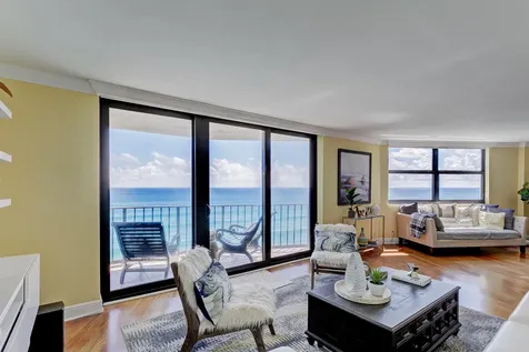 5420 N Ocean Drive Riviera Beach FL 33404