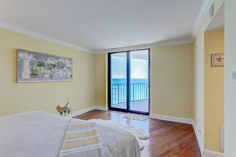 5420 N Ocean Drive Riviera Beach FL 33404