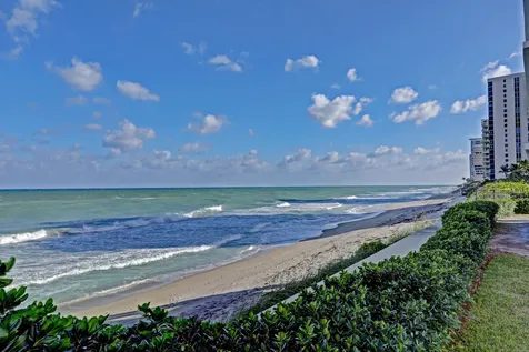 5420 N Ocean Drive Riviera Beach FL 33404